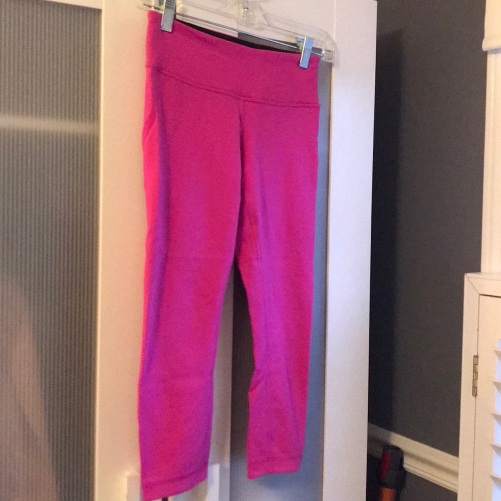 Lululemon crop